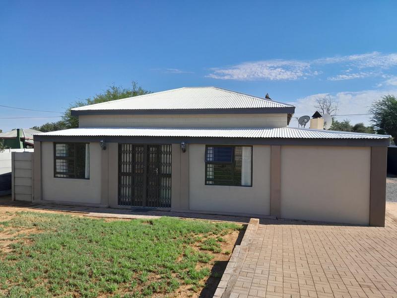 2 Bedroom Property for Sale in Kenhardt Northern Cape